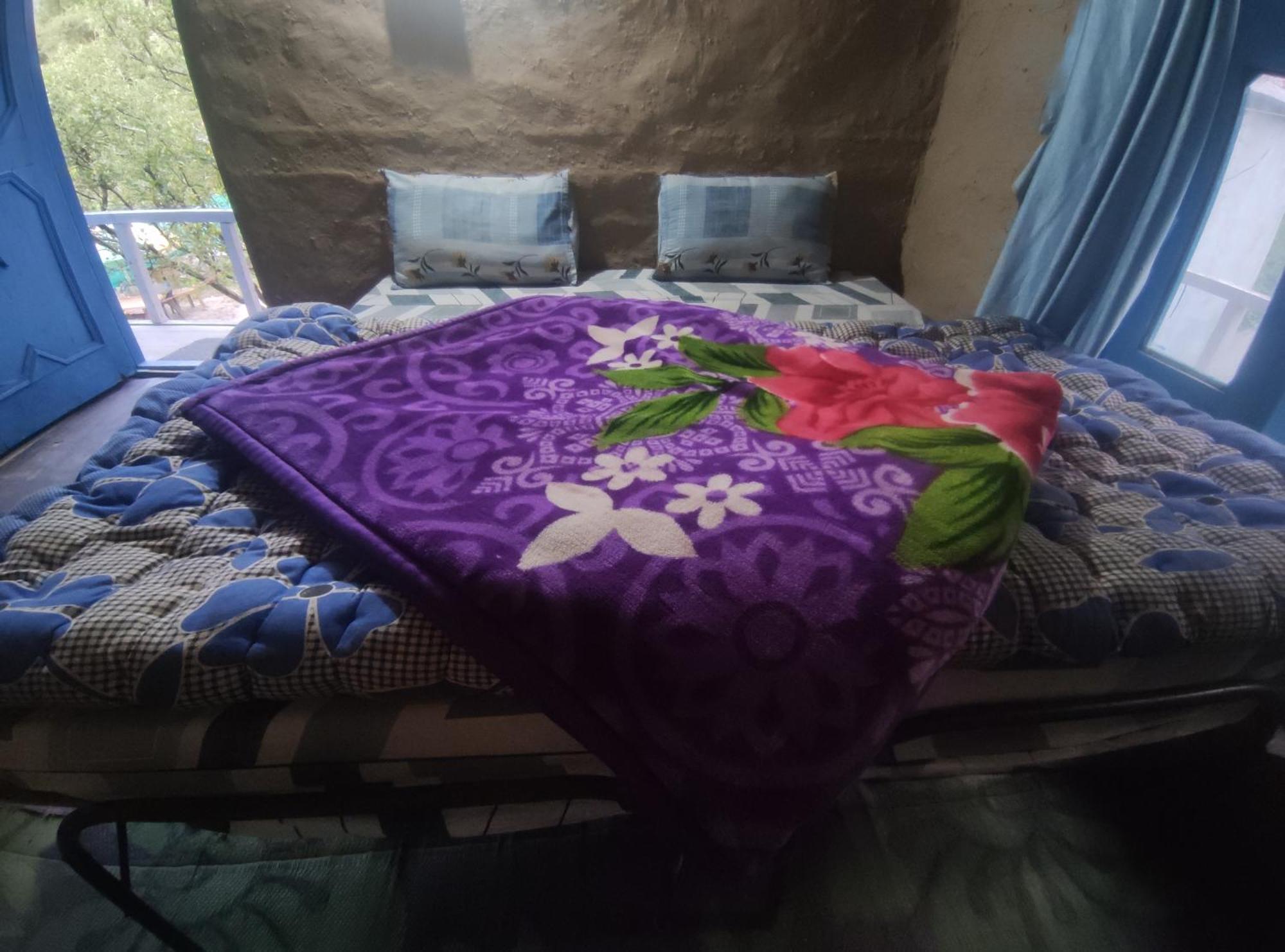 Karma Guest House And Cafe Kalgha Phòng bức ảnh