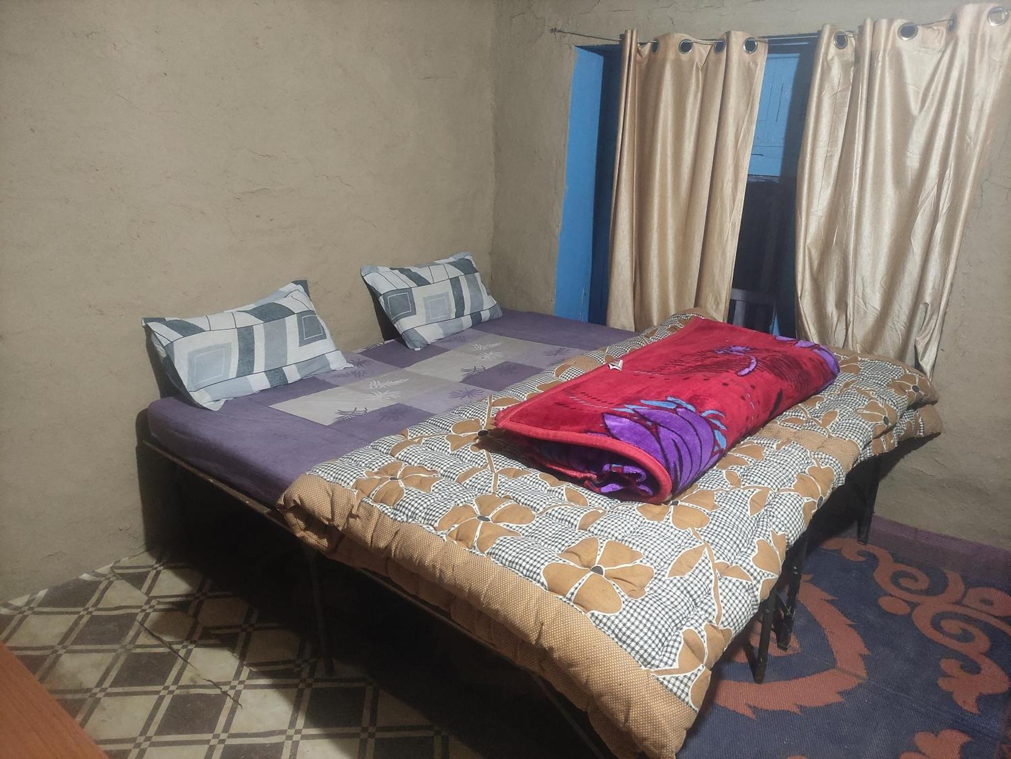 Karma Guest House And Cafe Kalgha Phòng bức ảnh